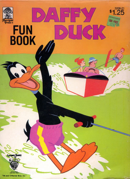 Daffy Duck Fun Book